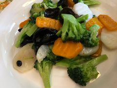 -十二饭点·川菜(北站圆融店)