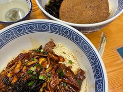 -沪西老弄堂面馆(定西路店)