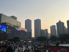 -观音桥步行街