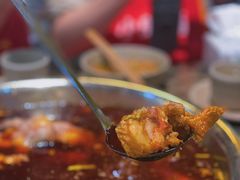 梭边鱼-肖肖酸萝卜鱼火锅(总店)