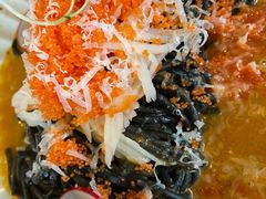 阿拉斯加蟹肉配海胆酱墨鱼汁意面-CHILLAX轻乐时(侨建·Hi City店)