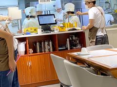 一群大师傅现包水饺-海知道大连海鲜水饺(南山大冲店)