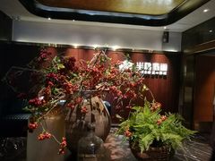 -半岛翡丽海鲜自助餐厅(观风亭店)