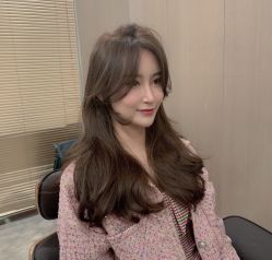 -东秀护肤造型