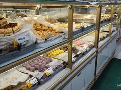 -爱德顺糕点食屋(利民道店)