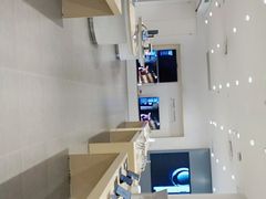 -华为授权体验店(中山公园来福士)