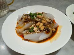 -渝信川菜 · 川味家常菜(财富购物中心店)