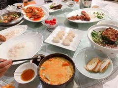 -品悦酒店(三林古镇店)
