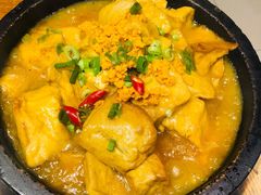 石锅海胆豆腐-日月昇海鲜码头(开发区五彩城店)