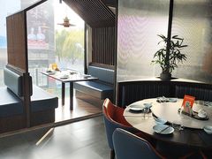 -湖畔鲁菜·二十年老字号餐厅(大明湖店)