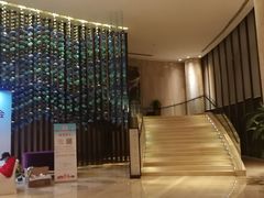 -天津梅江中心皇冠假日酒店