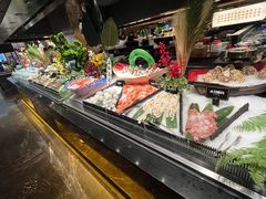 -钱小奴海鲜自助黑金店(杭州滨江龙湖店)