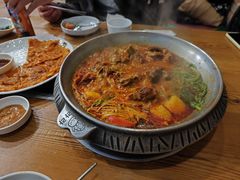 -喇喇排骨火锅·传统韩式脊骨汤(望京西园总店)