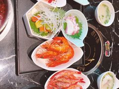 -淡尾·海鲜自助概念餐厅(虹桥南丰城店)