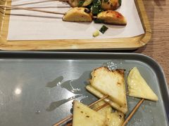 -街角等你.大连海鲜烧烤.经典铁板海鲜串(西安路店)