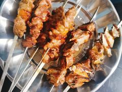 -烤肉小伙烤肉店