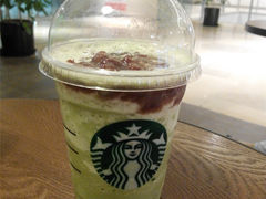 -星巴克(静安嘉里中心B2店)