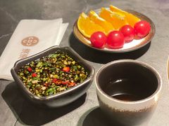 -湊湊火锅·茶憩(杭州湖滨银泰in77店)