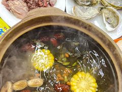 -广味炭炉鸡煲(宝业路分店)
