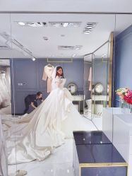 -GRACE KELLY婚纱与礼服(北京店)