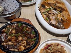 -小船渔村•大连菜•大连焖鱼(黄河路店)