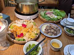 -钰洁腊排骨火锅