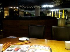 -陆派巴倒烫火锅(城东店)