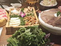 -慢丽江·云南野生菌土鸡锅(西山店)