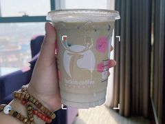黑巧克力威化特惠装-瑞幸咖啡(万科红立方大厦店)