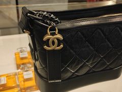 -CHANEL(戴高乐机场T 2E店)