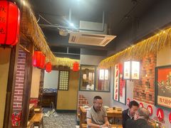 -晨皓祥人民公社铁锅炖菜(西华苑店)