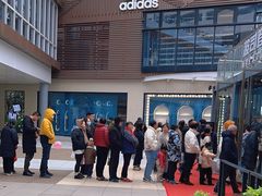 -宁波杉井奥特莱斯广场