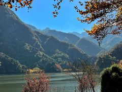 -秦岭终南山世界地质公园翠华山景区