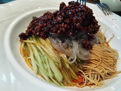 -尚味小厨·瓦罐煨汤