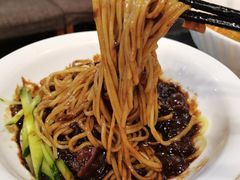 炸酱面-桃园中华料理炸酱面(燕儿岛路店)