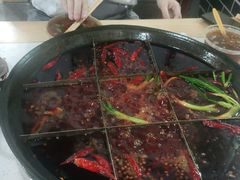 -正贰捌经重庆老火锅(建设路店)