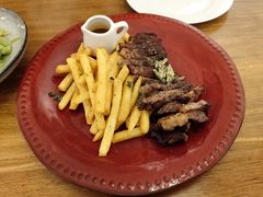 -翠娜家· Trina’s西餐厅(高新万达店)