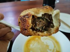 -宝瑞门钉肉饼店