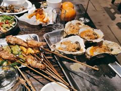 -蚝美人·生蚝海鲜烧烤(茶花园店)