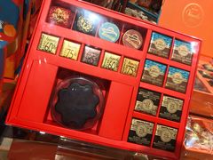 -VENCHI 闻绮(北京国贸商城店)