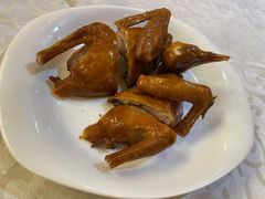 红烧乳鸽-御满江海鲜酒家(洛溪新城店)