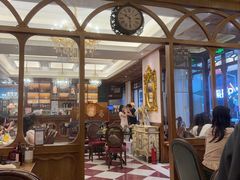 -秘密旅行Bonjour(黑金冠 江南西店)