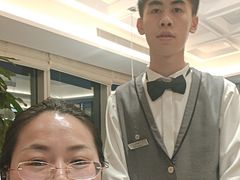-云端西餐厅(南宁龙光那莲豪华精选酒店)
