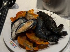 -领鲜活海鲜榴莲自助火锅(东门店)