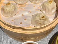 蟹粉小笼包-绿波廊(豫园店)