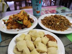 -88号小吃店·经典云南菜·地道纳西美食