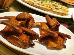 招牌烤乳鸽-石岐佬中山菜馆(张溪店)