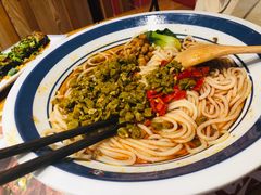 红烧牛杂圆粉-霸蛮湖南菜·牛肉粉(荣京西街店)