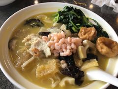 -钱万兴(塔园路店)