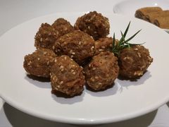 -贝勒爷·酥不腻烤鸭